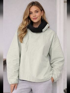 NWT Icebreaker Merinoloft Westerly Insulated Pullover Jacket Frost Women's Large